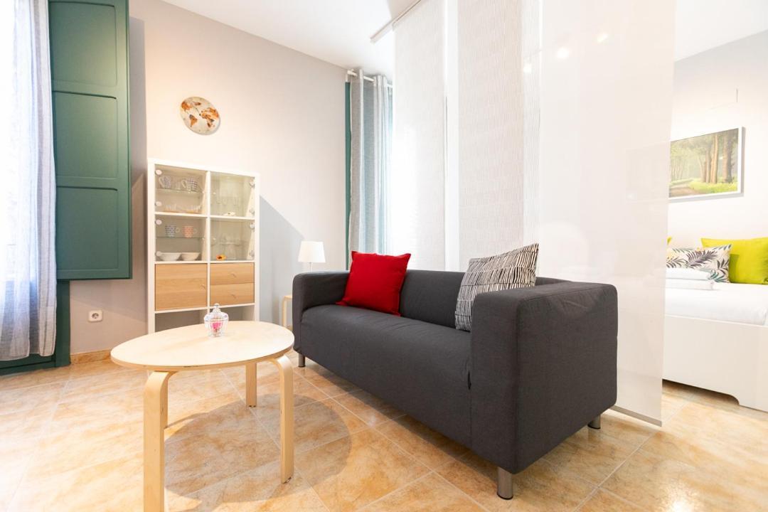 Be Eixample Urquinaona Ii Apartment
